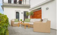 Zinnia Rottingsofa